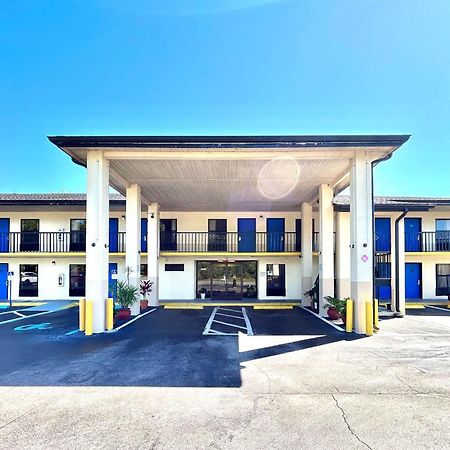 אלאצ'ואה High Springs Inn Soon To Be Clarion Pointe מראה חיצוני תמונה