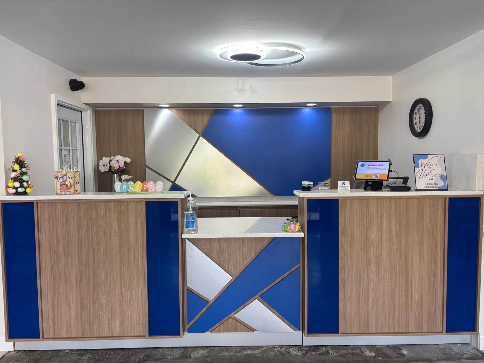 אלאצ'ואה High Springs Inn Soon To Be Clarion Pointe מראה חיצוני תמונה