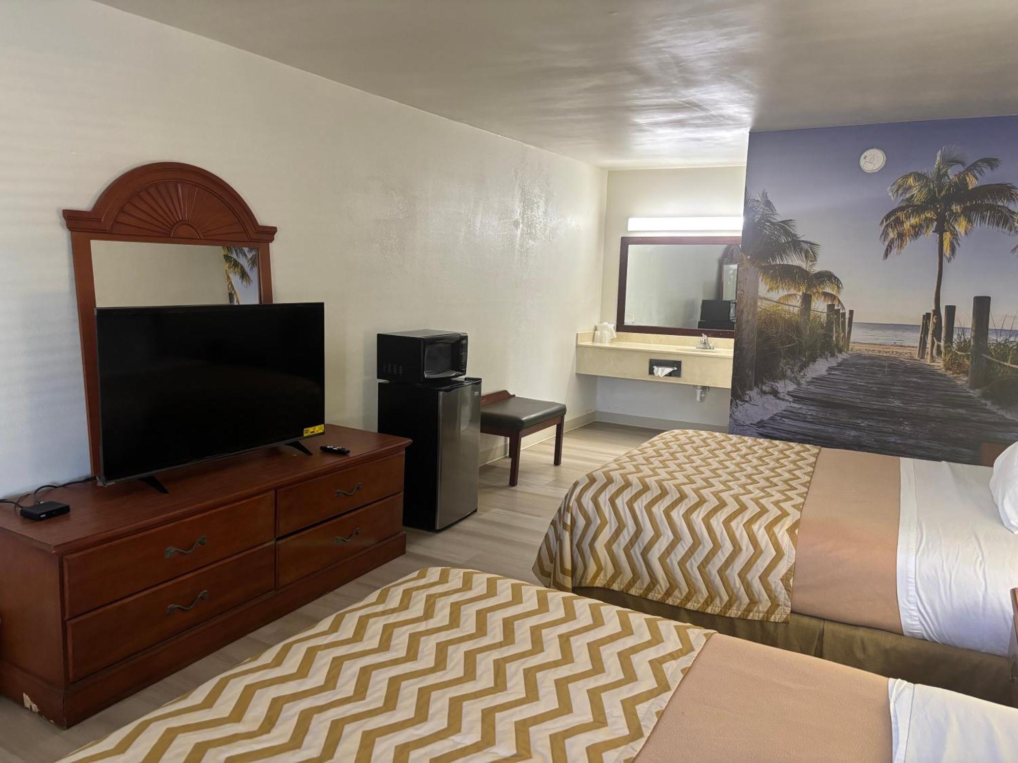 אלאצ'ואה High Springs Inn Soon To Be Clarion Pointe מראה חיצוני תמונה