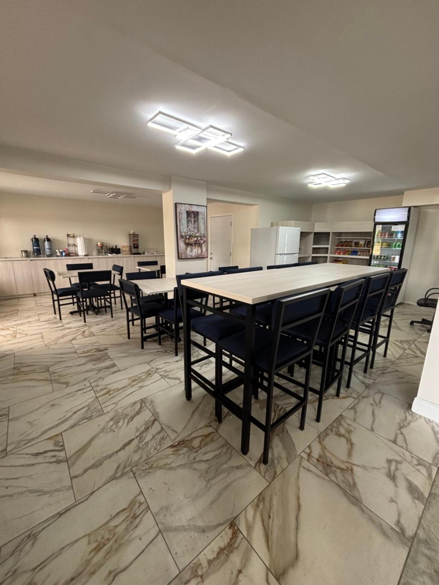 אלאצ'ואה High Springs Inn Soon To Be Clarion Pointe מראה חיצוני תמונה