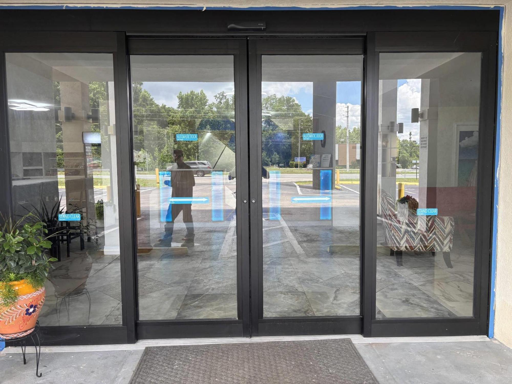 אלאצ'ואה High Springs Inn Soon To Be Clarion Pointe מראה חיצוני תמונה